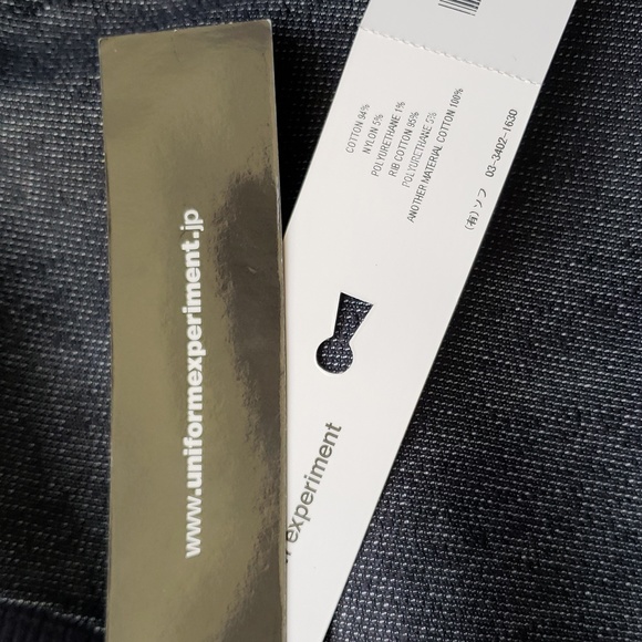 Uniform Experiment men's crewneck size 4/XL, gray NWT, made in Japan - Picture 4 of 10